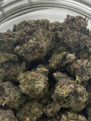 PINK CANDY KUSH (HYBRID)