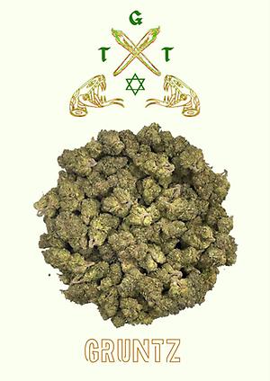 EXLCUSIVE STRAWBERRY SHORTCAKE *FREE SHIPPING*