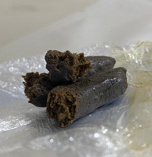 Skunk #1 Dark Soft Hash - Tasty And Bang 4 Buck