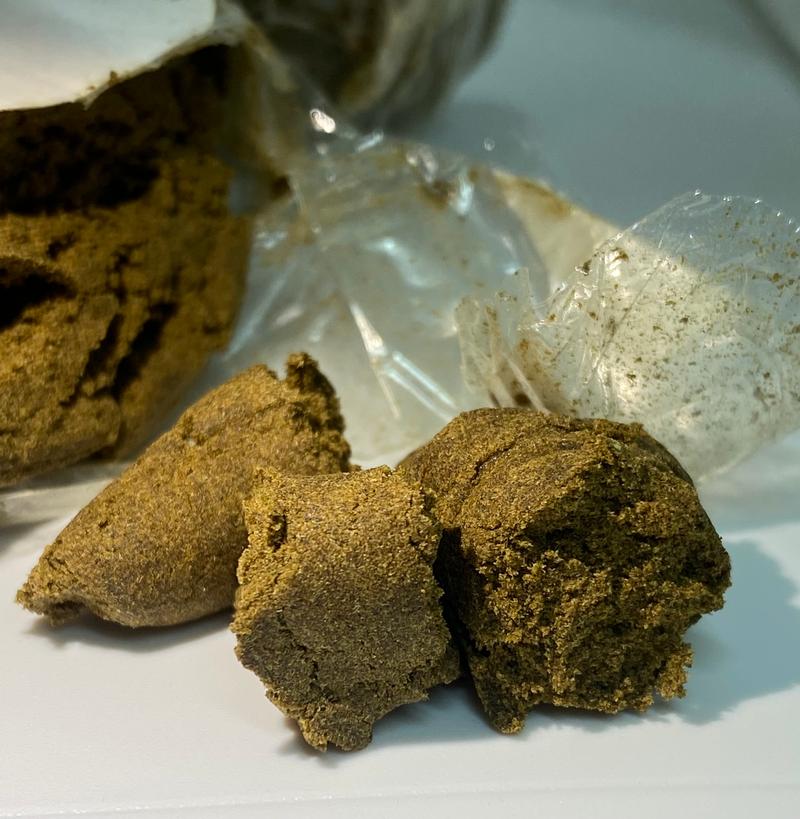 Traditional Blonde La Mousse Hash - Genuine Moroccan