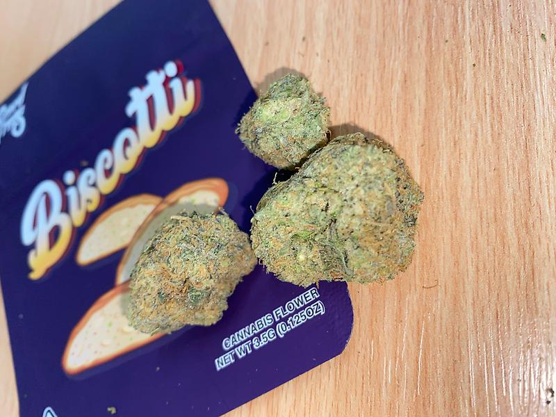 WIZARD TREES - BISCOTTI