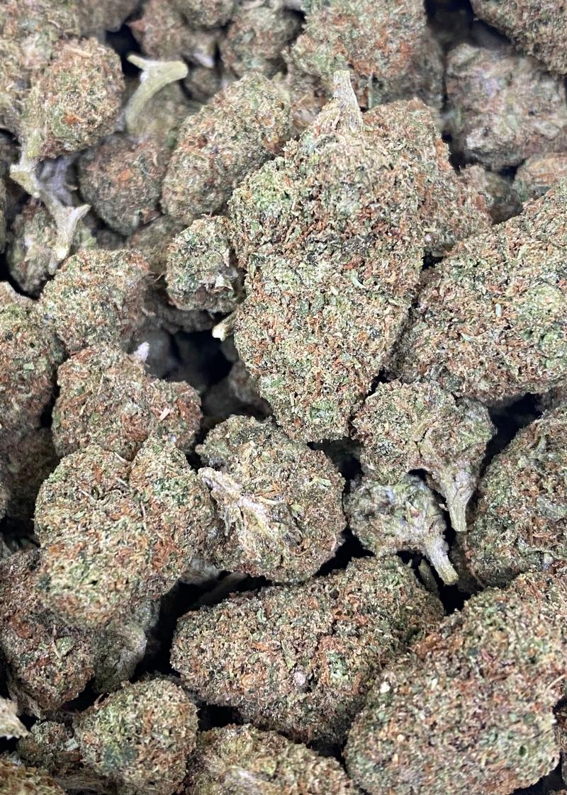 Runtz - Hemp Lady’s Staple Top Quality Bud