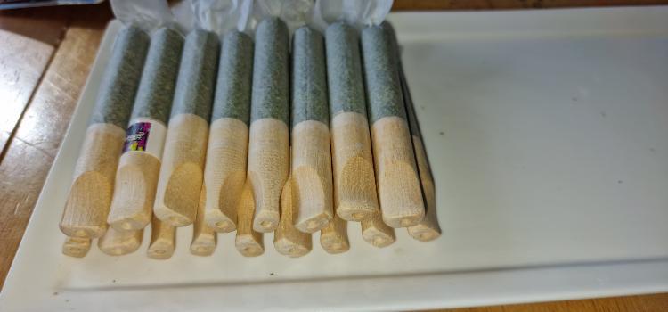 Pre-roll 1.5g Flower (Peyote WiFi or Hella Jelly)