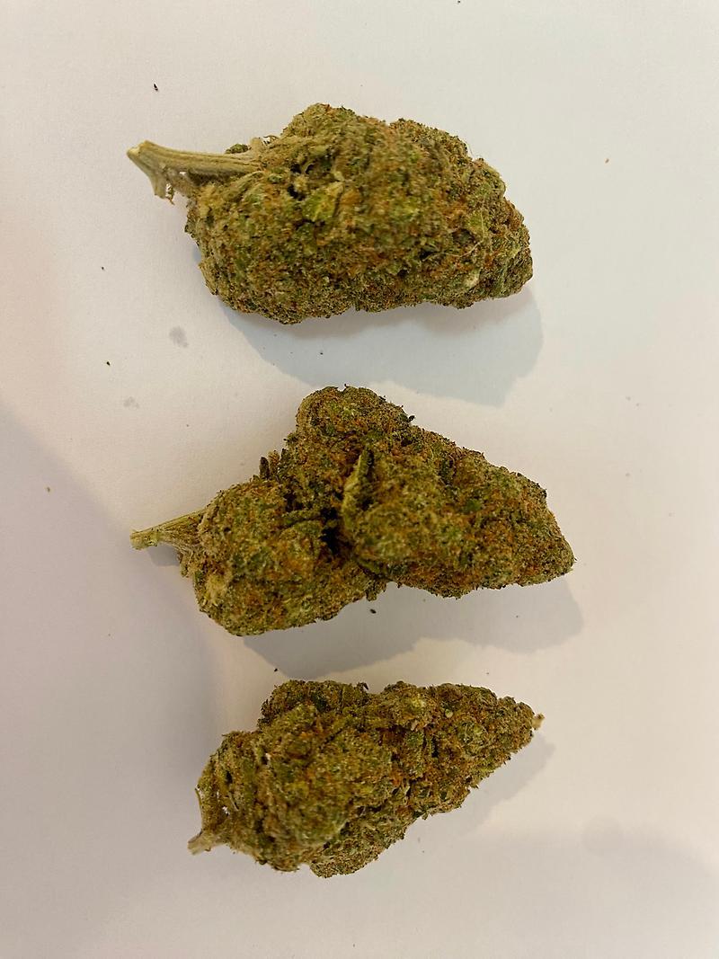 Pick And Mix Any 3 UK Indoor Strains £30 + Free P&P