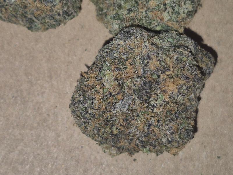 Top tier - Sloppy Bowl Flower
