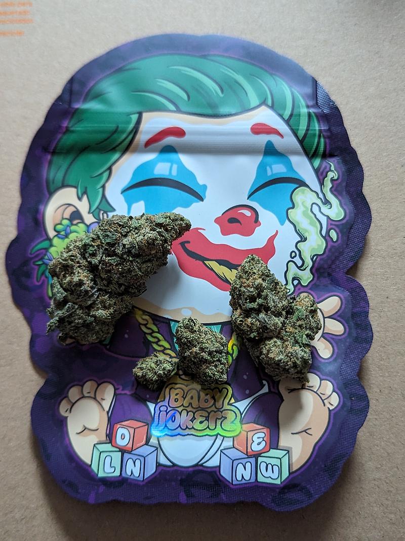 London New Premium Exotics with Packs🇬🇧