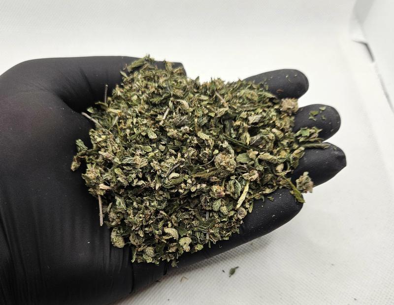 TOP DUST **420 DEBUT DEAL**