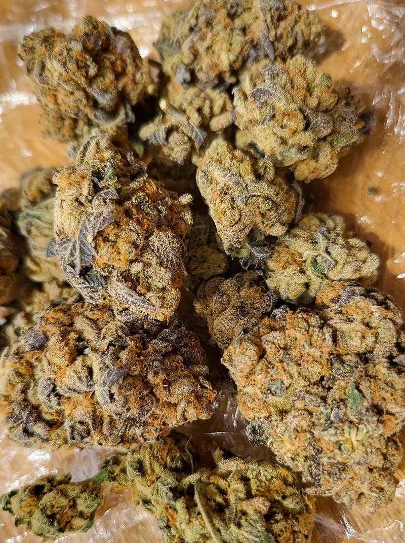 **BLUEBERRY POUND CAKE**