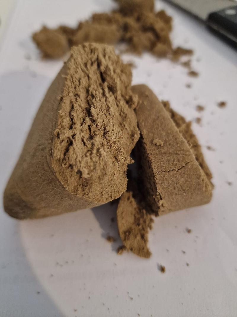 Soft Like Moist Sand Super Fruity Morrocan Pollen Hash