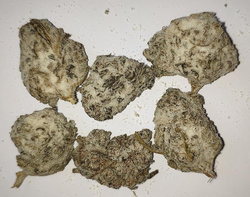 WHITE ICE ROCK– 52% CBD MOONROCK