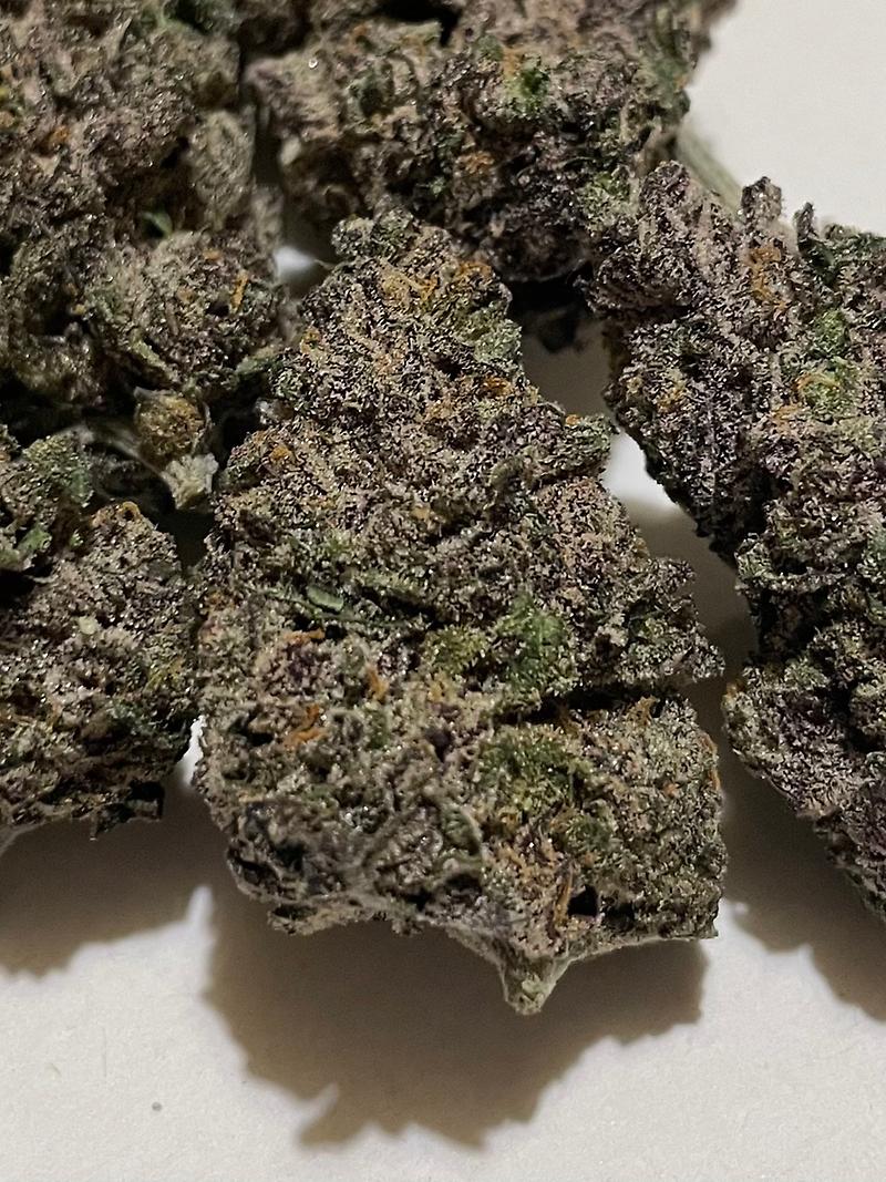 Black Sherbert Top Shelf UK