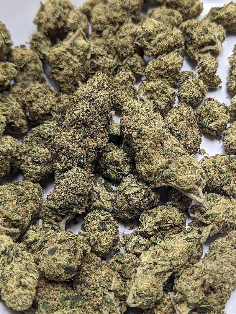 UK TOP SHELF SMALL BATCH🇬🇧 PGR FREE/ORGANIC