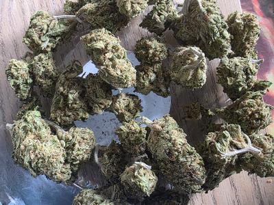 Any OZ for £140